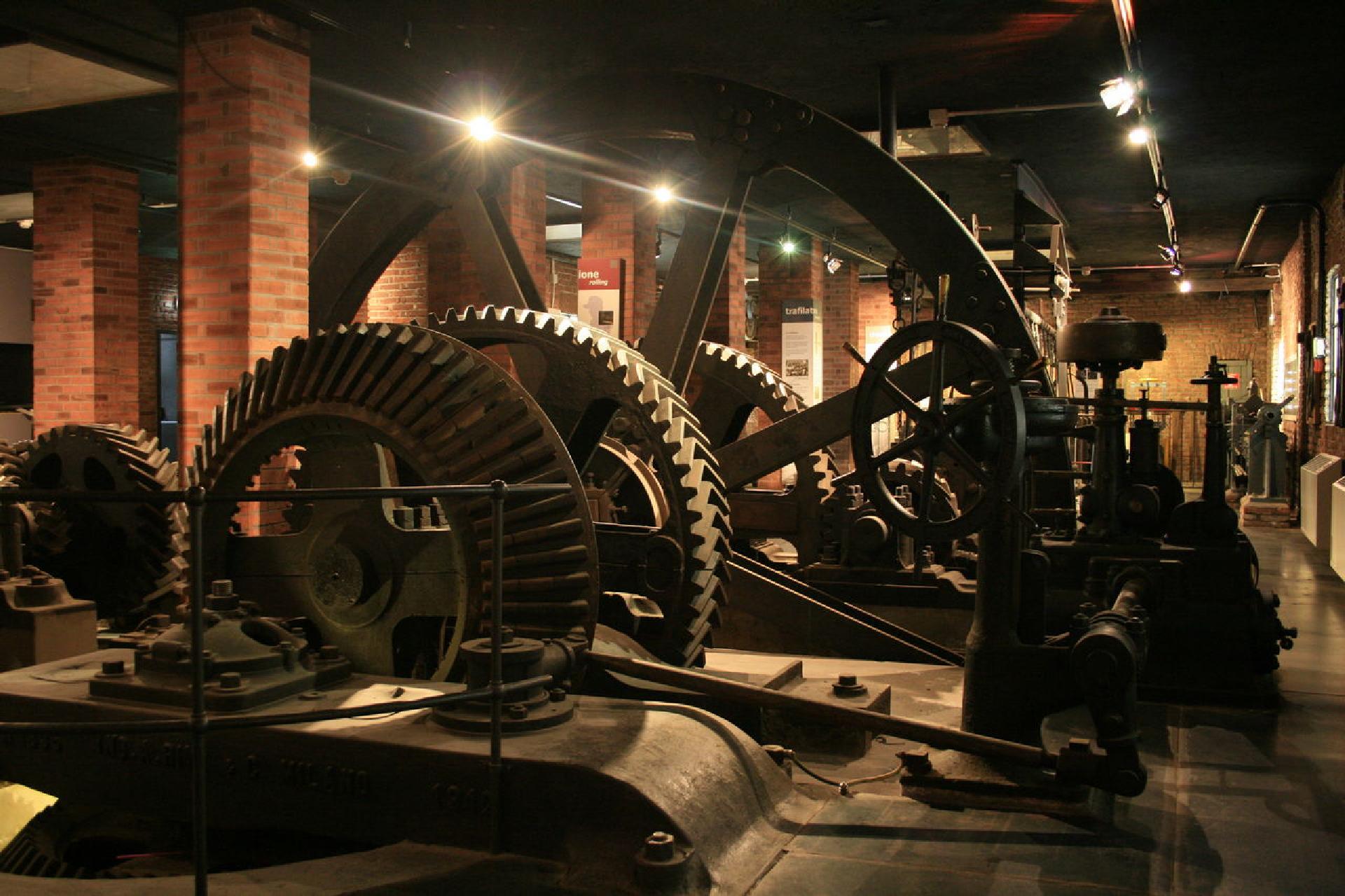 Falk rolling mill drive unit (1867) - CC BY-SA 2010 | Museo Nazionale della Scienza e della Tecnologia Leonardo da Vinci