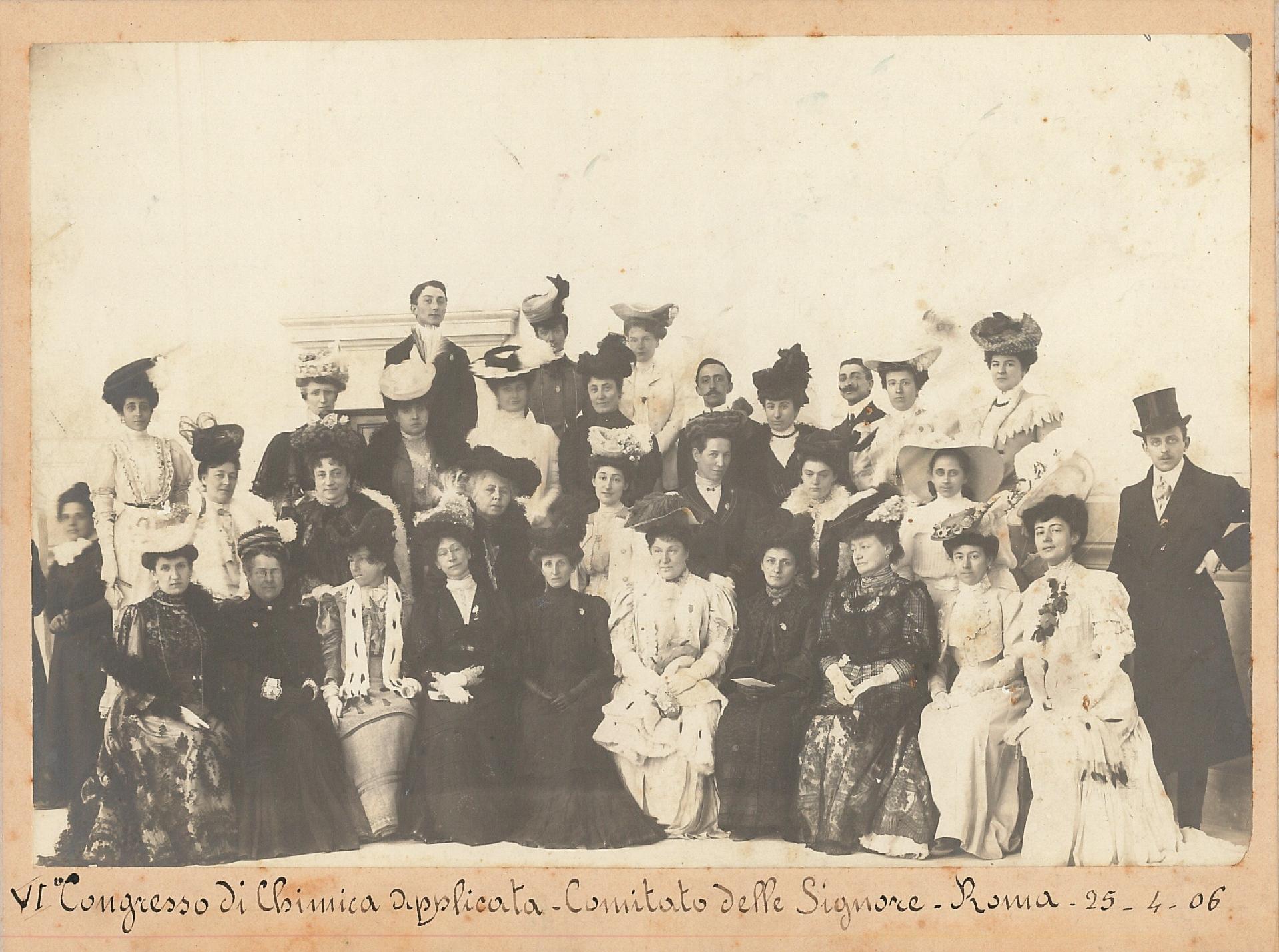 VI Congress of Applied Chemistry. Committee of the Ladies. 1906 - CC BY-SA Accademia Nazionale delle Scienze, detta dei XL